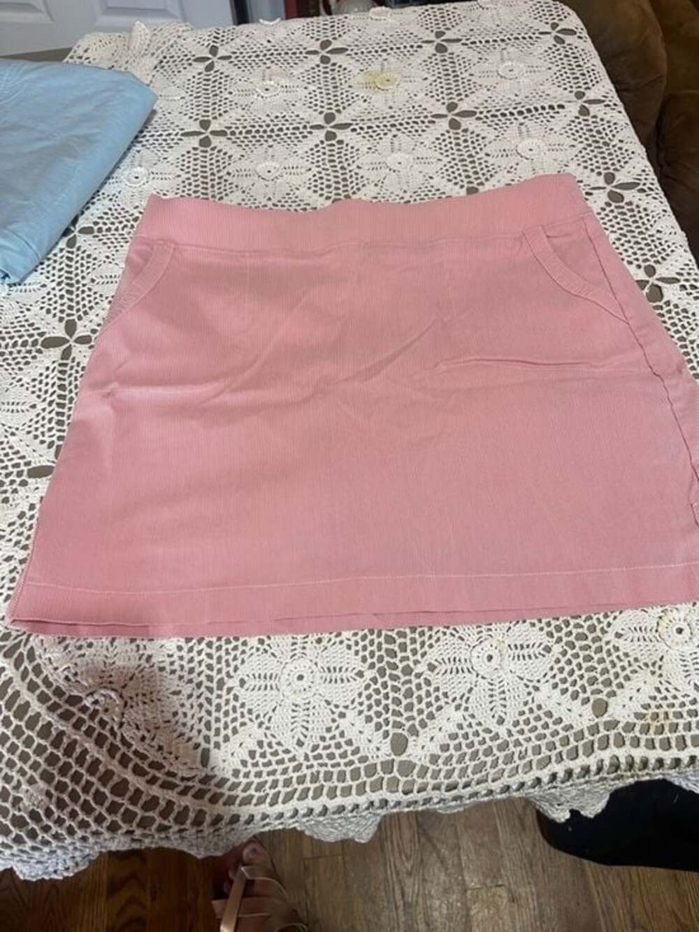 attyre Ladies sz 12 Tennis Golf Pickleball skort stretch pull on Pink Stripe